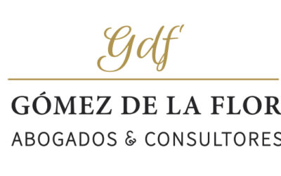 ABIERTO POR VACACIONES